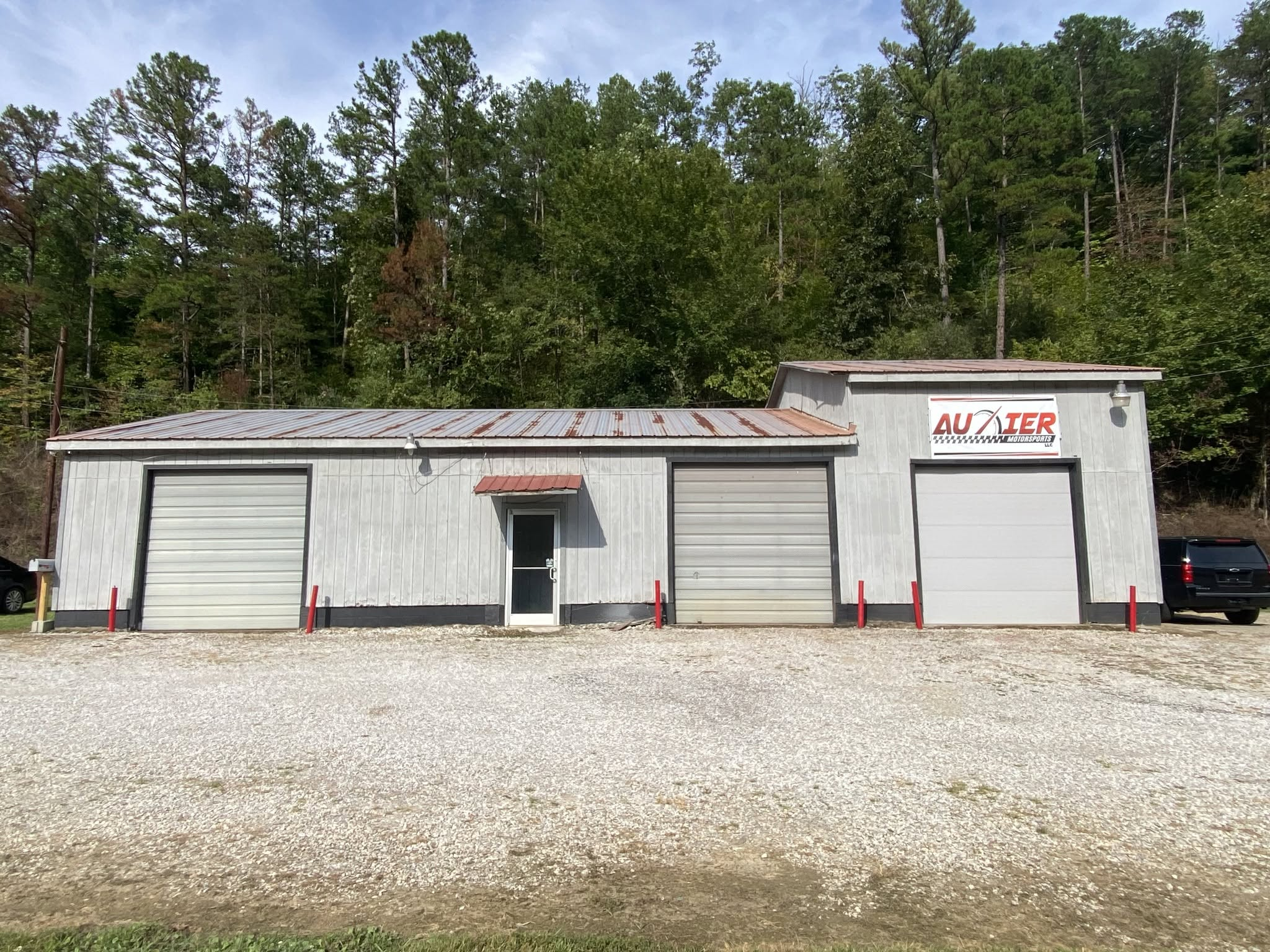 Auxier Motorsports dealership